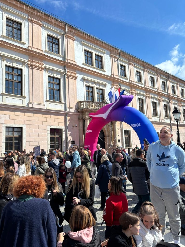 Damir Novogradec na 22.Osječkom polumaratonu