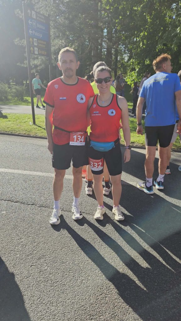 Messenger creation D60CAEE3 E074 4D25 9D9F D7203AFB72EE 577x1024